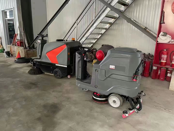 豐潤(rùn)化工多次向揚(yáng)子采購(gòu)洗地機(jī) 豐潤(rùn)化工多次向揚(yáng)子采購(gòu)洗地機(jī)